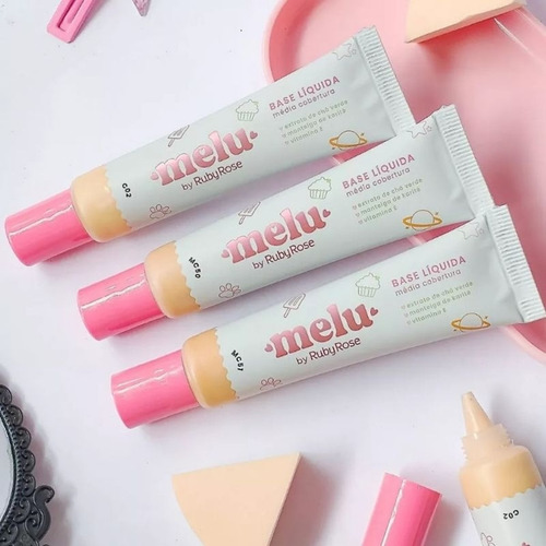 Base Líquida Média Cobertura Da Melu Ruby Rose Efeito Matte
