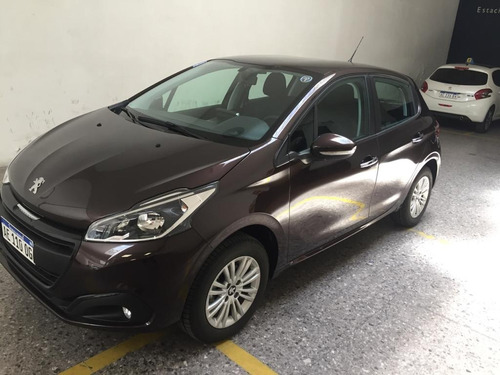 Peugeot 208 Allure 1.6