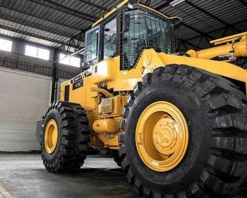 Imagen 2 de 2 de Pala Cargadora Lovol Fl958 Balde 3 M3 4x4 Permuto Bremotors