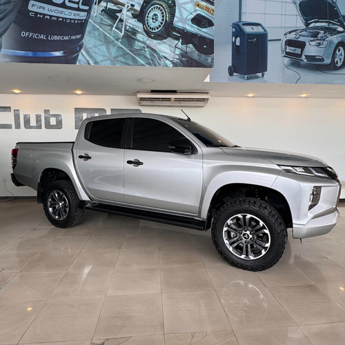 Mitsubishi L200 Sportero