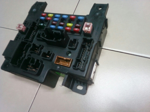 Modulo D Fusibles Bsi Mitsubishi Lancer Outlander #8637a320 (Usado)