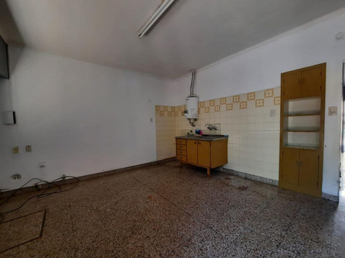 Imagen 2 de 7 de Venta Casita En Zona Centro