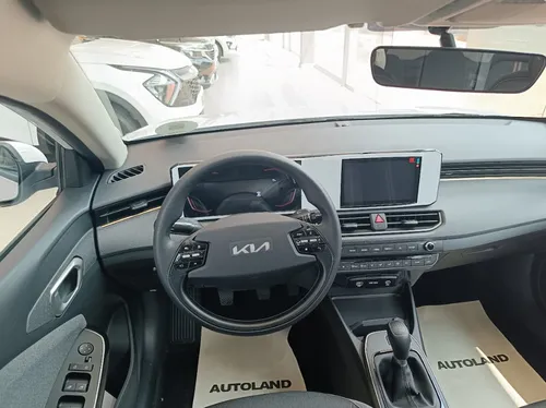 Kia K3 Cross Vibrant Mecánico 1.6 Mod 2026 Mt