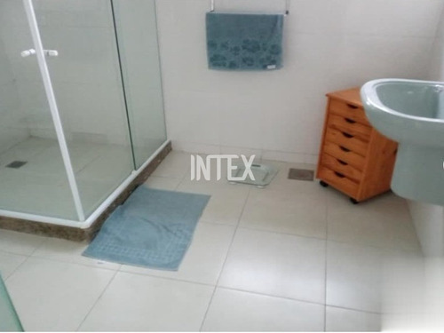 Imagem 14 de 25 de Ótima Casa Próximo A Praia, Em Rua Tranquila Com 4 Quartos, 3 Suítes, 2 Garagens, Interfone, 260 Metros Dentro De Camboinhas. - Ca00614 - 69814636
