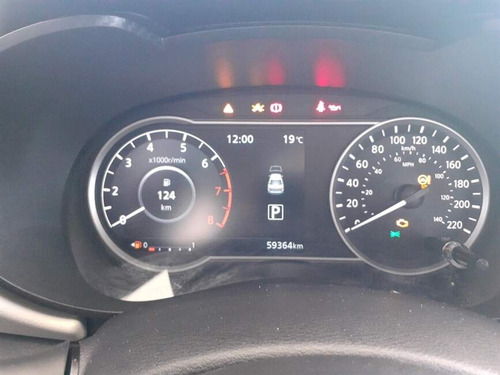Nissan Versa 1.6 16V FLEX ADVANCE XTRONIC