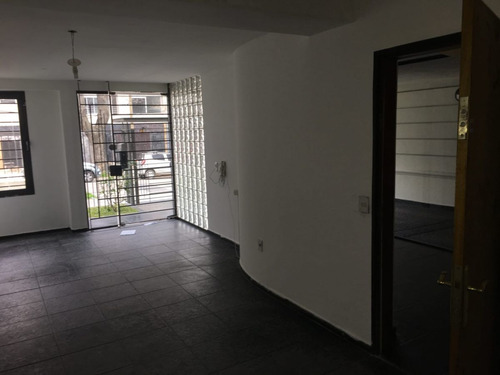 Imagen 3 de 10 de Excelente Local Comercial En Buceo