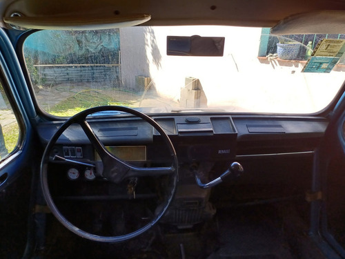 Renault 4s 1982