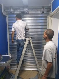 Imagen 5 de 6 de Puertas Santa Maria Microperforada Santa Maria Emergencia