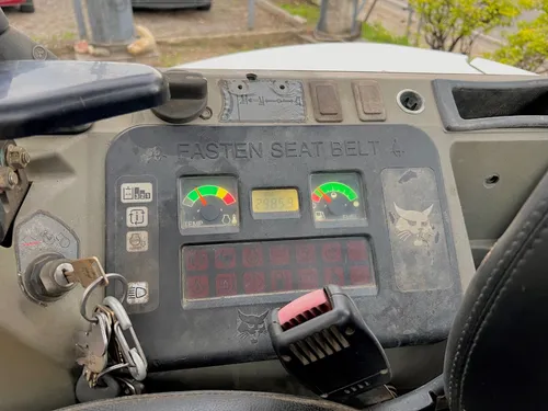 Miniexcavadora Bobcat E42