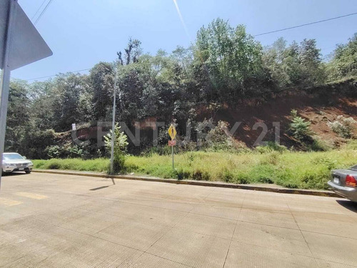 Venta Terreno Con Escritura De 600 M2 Con Servicios A Pie De Calle