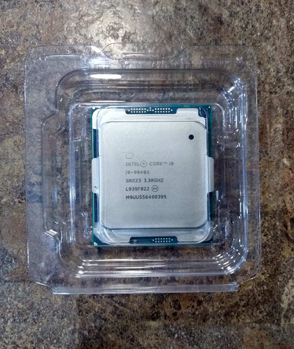 Procesador Intel Core I9-9940x Serie X 14 Nucleos 3.3 Ghz