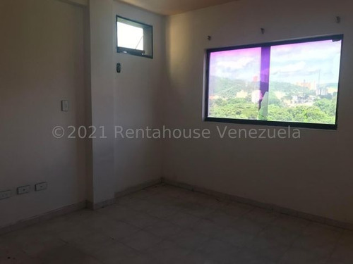Imagen 6 de 22 de Gustavo Zavala Rentahouse 22-12940