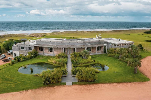 Gran Oportunidad De Espectacular Terreno Con Vista Al Mar En  Las Garzas!