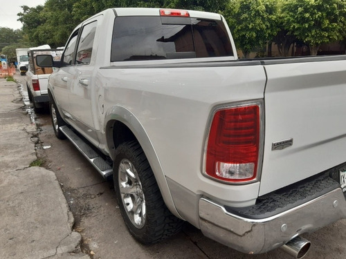 Imagen 3 de 8 de Dodge Ram 2500 Laramie Doble Cabina