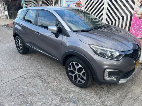 Renault Captur 2.0 Bose Automática