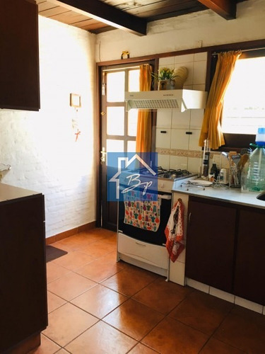 Casa En Venta, Jardines De Córdoba, Punta Del Este- Ref: 508