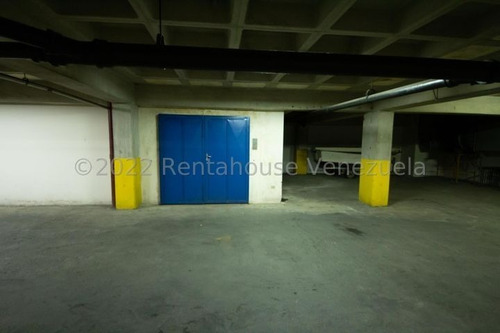 Imagen 11 de 13 de Livy Ramírez Alquila Galpón En Boleíta Norte Mls #23-13310