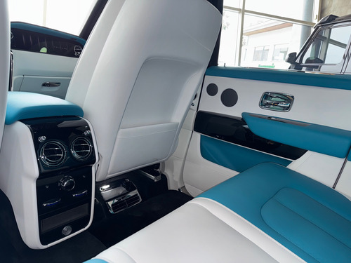 Rolls Royce Cullinan 2025