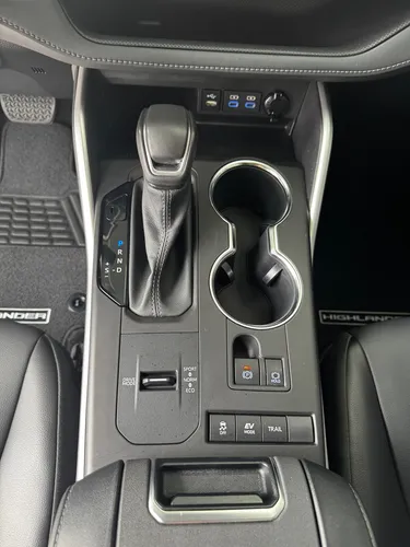Toyota Highlander Modelo 2022 Xle Hibrida Awd
