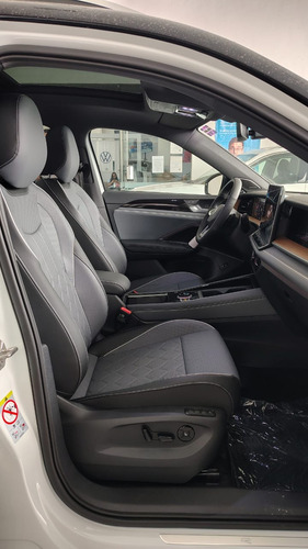 Volkswagen Tiguan 1.4 Tsi R-Line Dsg7
