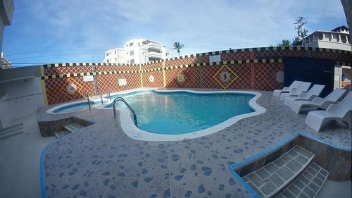 Imagen 18 de 29 de Rentahouse Vende Hermosa Posada En Chichiriviche 22-446