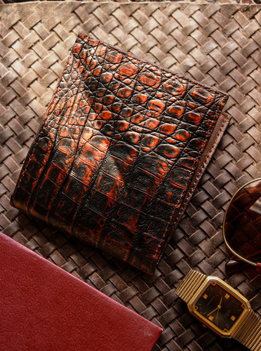 Cartera Billertera En Piel Exótica De Cocodrilo Cobre Terracota Escamas
