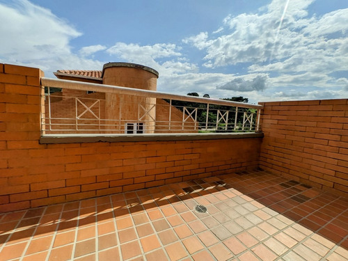 Imagen 19 de 23 de Marisol Castro Vende Townhouse En Terrazas Del Country | Club Guataparo | Valencia | Carabobo | Res. Villas Del Country | Atth-220