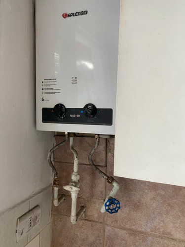 Tipo Estudio De 1 Ambiente,para 1 Persona, Escanilla Gamero