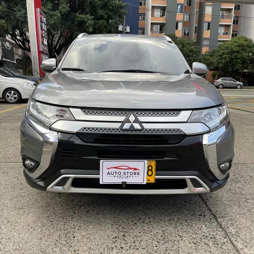 Mitsubishi Outlander Kaiteki Full 2.4l 4x4 2022