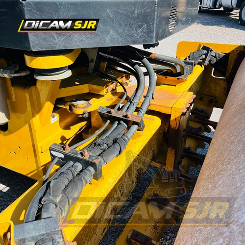 Vibrocompactador Caterpillar Cs56b Año 2014 0549 H149
