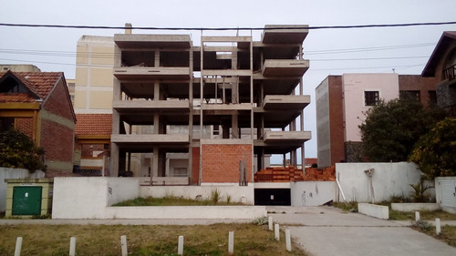 Imagen 8 de 9 de Venta Estructura De Hormigón. 8 Departamentos, Villa Gesell