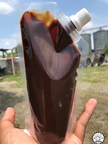 Imagen 3 de 6 de Bolsas Doy Pack Con Válvula Para Salsas