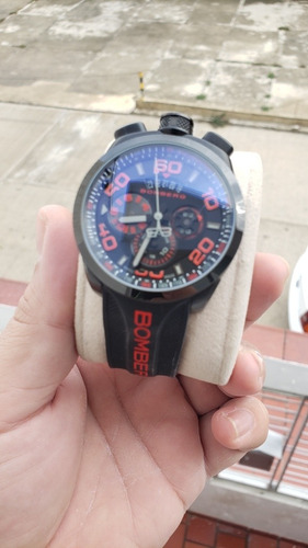 Reloj Bomberg Bolt Suizo