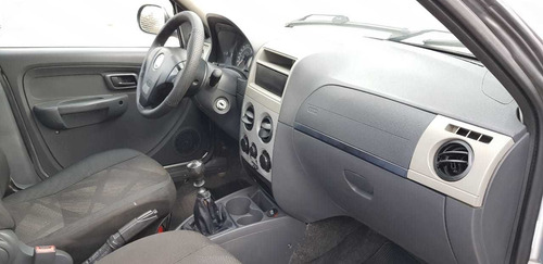 Fiat Palio Fire 1.0 8v (flex) 4p