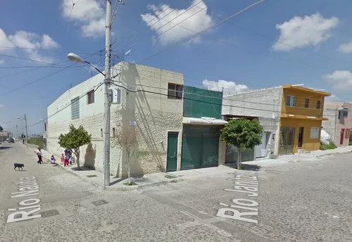 Casa En Remate Bancario En La Ladera, Querétaro Jp25
