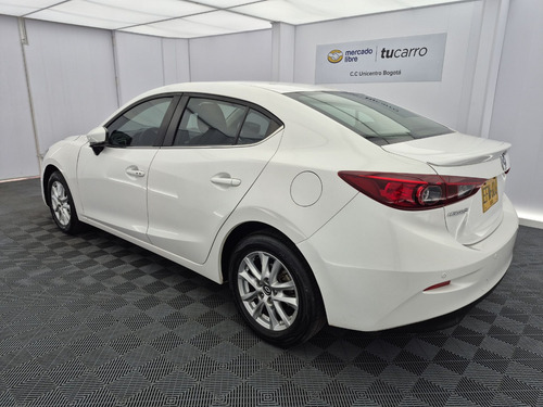 Mazda 3 2.0 Touring At