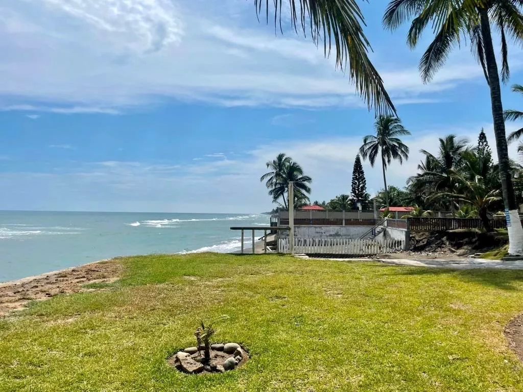 Hotel Pie De Playa En Costa Esmeralda, Veracruz