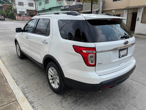 Imagen 5 de 12 de Ford Explorer 2013 4.0 Xlt V6 3er Asiento Sync 4x2 Mt