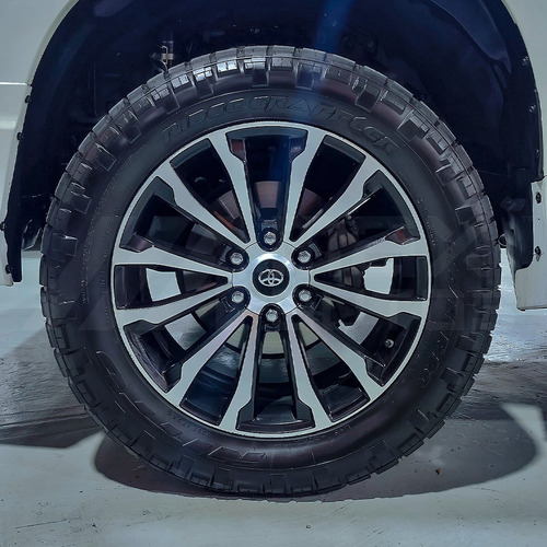 Toyota Prado Vxr 70th Aniversario
