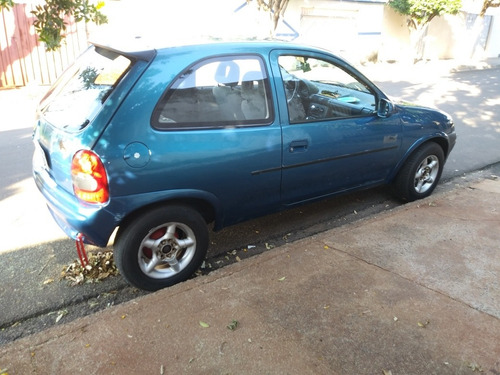 Imagem 10 de 13 de Chevrolet Corsa Wind 1.0 Efi