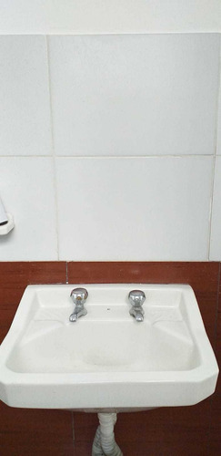 Apartamento En Parque Batlle, Frente Al Clínicas 1 Dorm. Lum