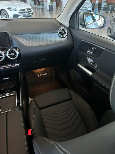 Mercedes-Benz Clase GLA 1.3 Gla200 Progressive 163Cv