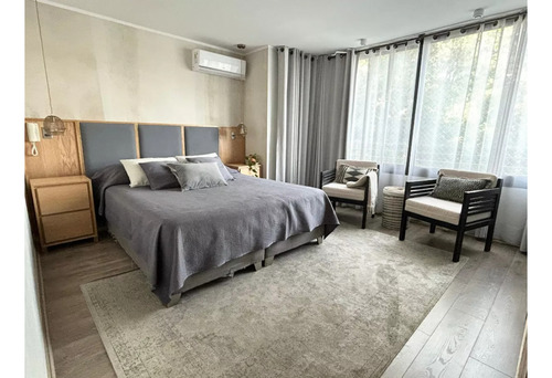 Departamento En Barnechea/ Robles Remodelado
