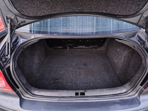 Volkswagen Jetta 2.0 City 5vel Mt