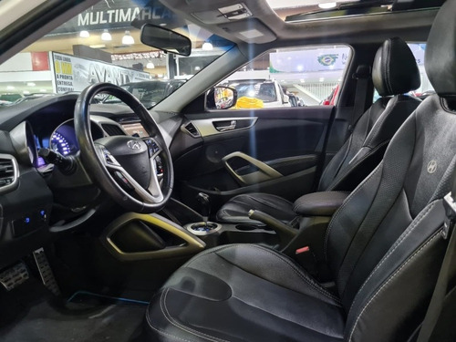 Imagem 7 de 9 de Hyundai Veloster 2013 1.6 16v 2p