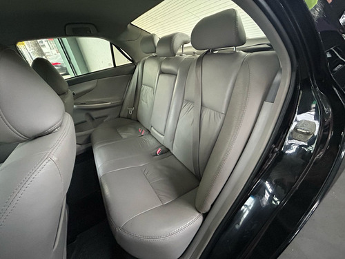 Toyota Corolla 1.8 16v Gli Flex 4p