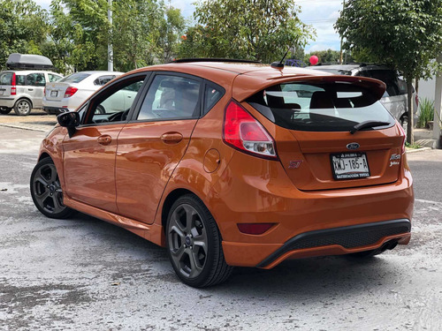Imagen 4 de 12 de Ford Fiesta 2017 1.6 St Mt