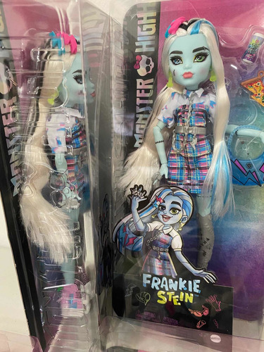 Monster High Frankies Day Out Doll