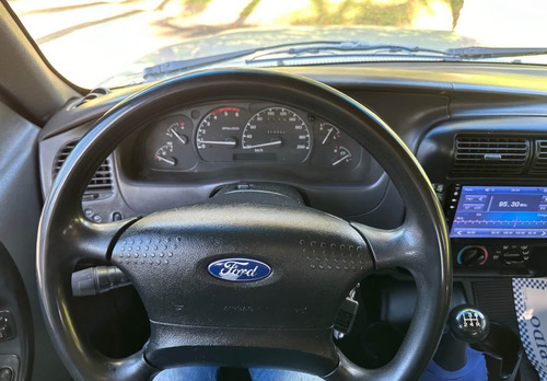 Ford Ranger 2.8 Xlt Cab. Dupla 4x4 4p