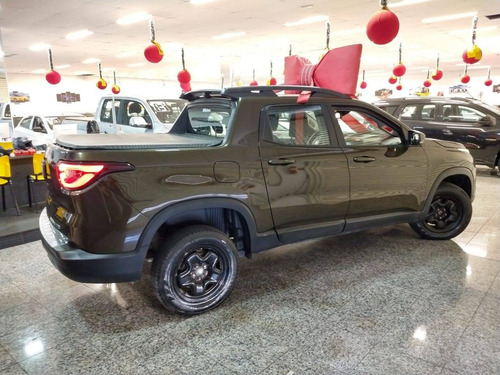 Imagem 6 de 8 de Fiat Toro 1.8 16v Evo Flex Freedom At6